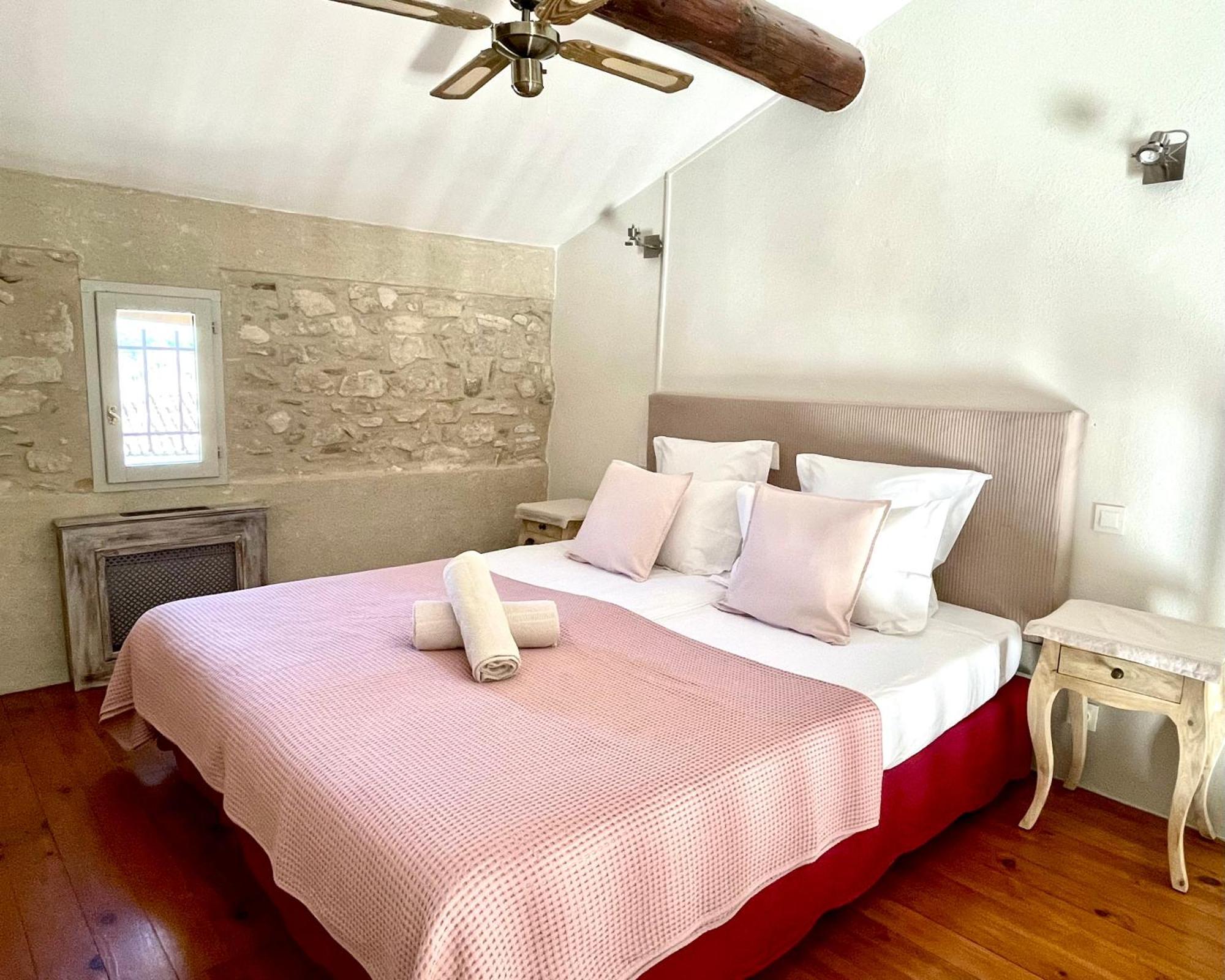 Villa Velleron Luaran gambar