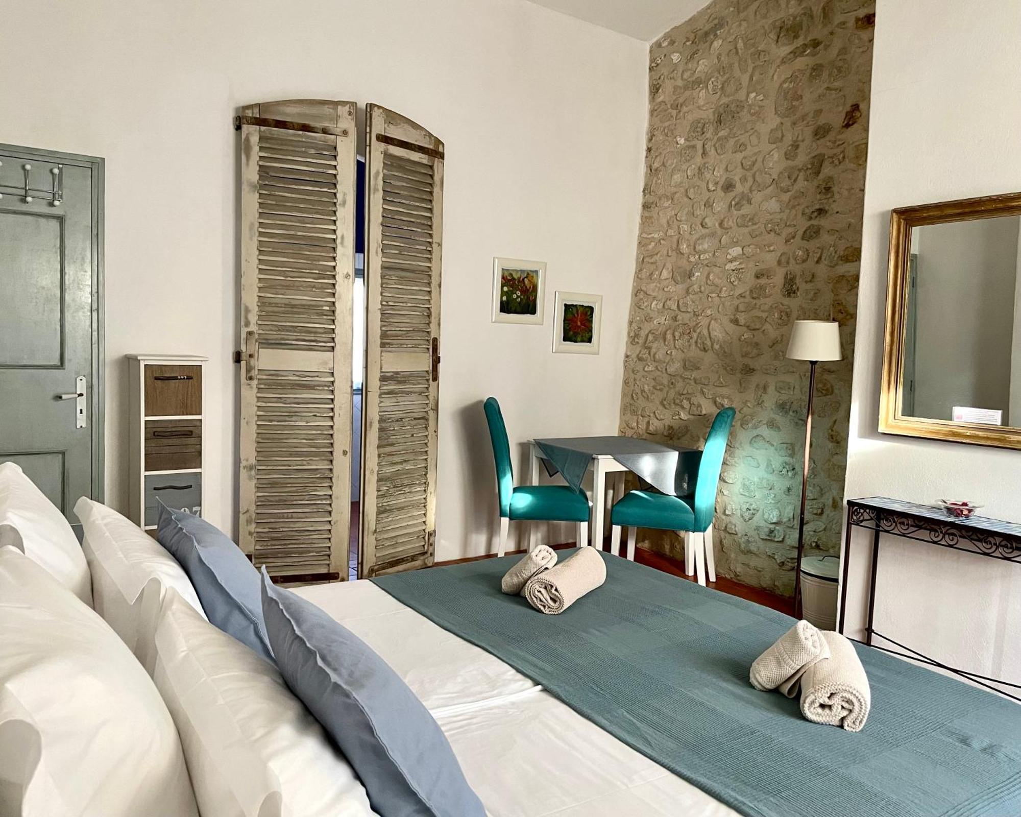 Villa Velleron Luaran gambar